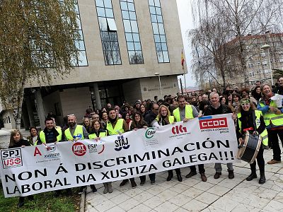 17-12-13 FolgaXustizaVigo01.JPG